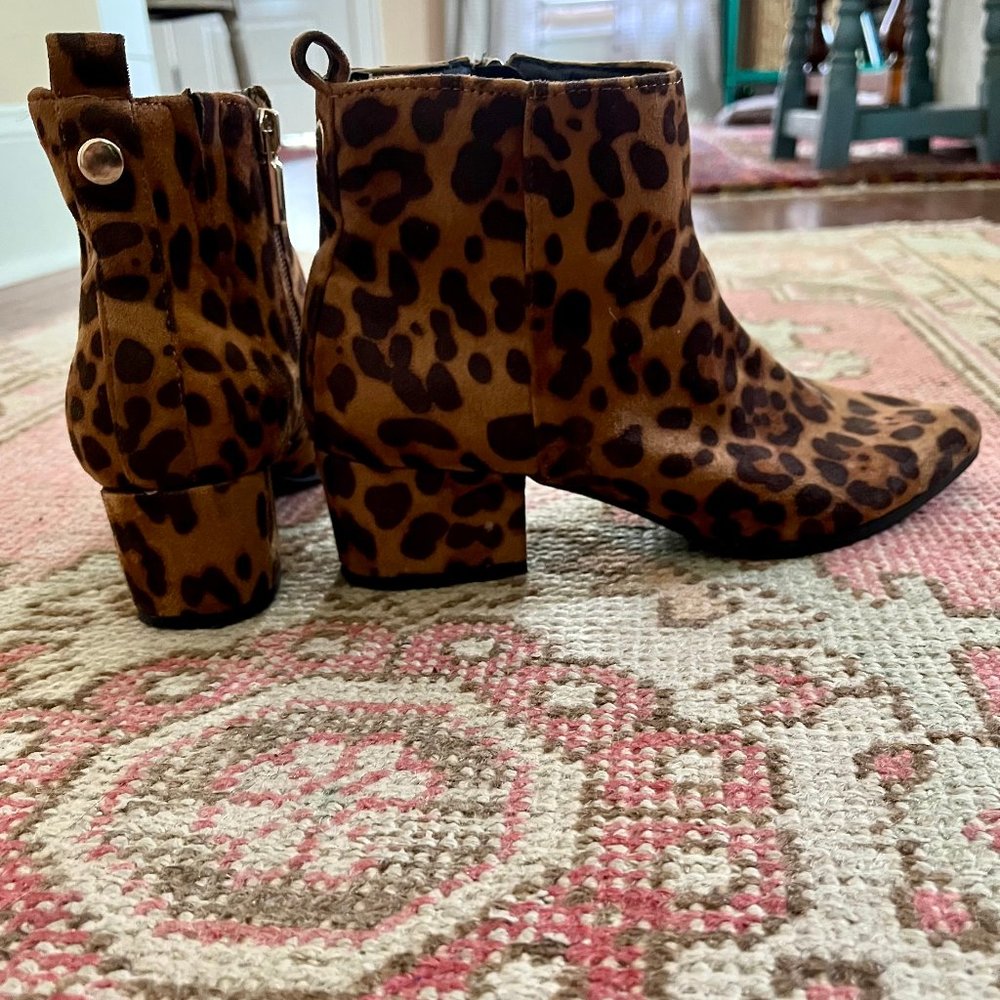 Cheetah Booties - Picture 3 of 3